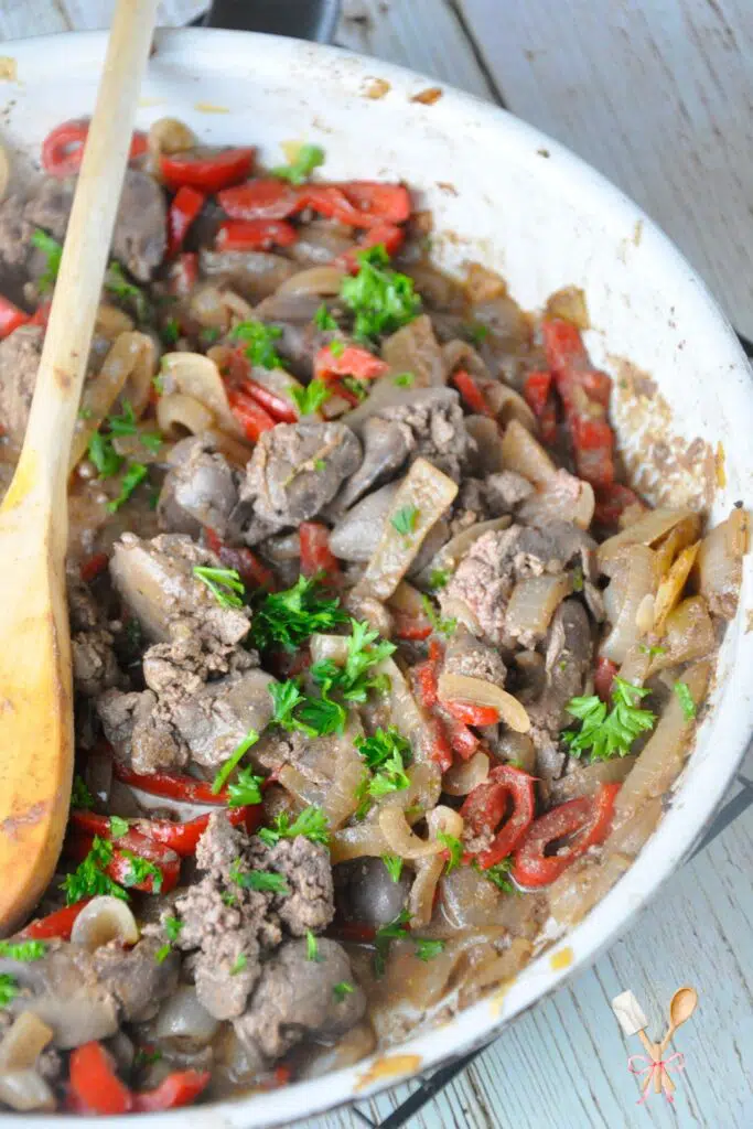 ficatei de pui cu ceapa