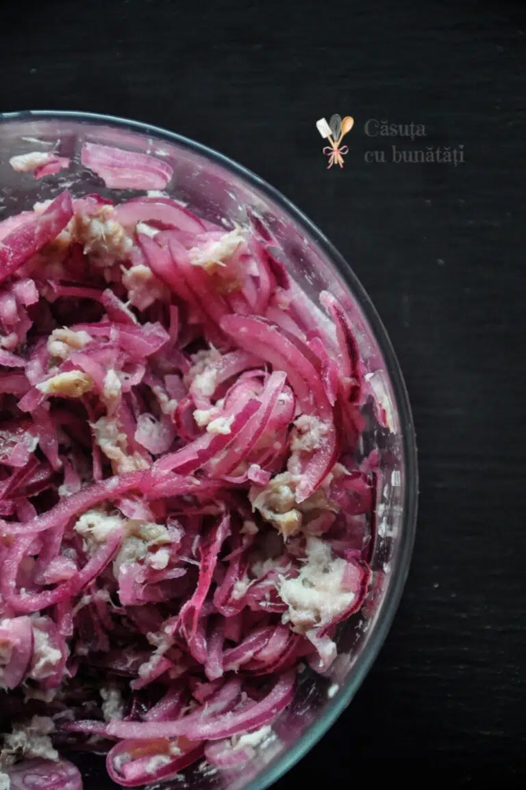 salata de peste afumat cu ceapa